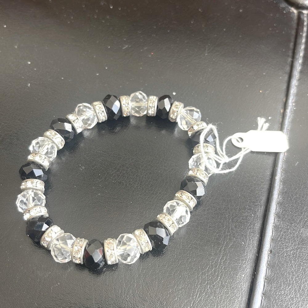 Bracelets with black and crystal, stretchy bracelet, crystals   Stretchy